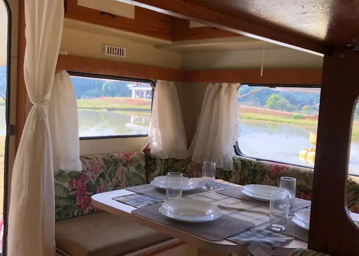 Trailer Em Sitio