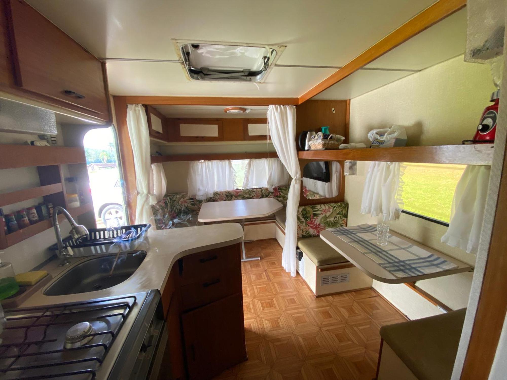 Trailer Em Sitio Timbo (Santa Catarina)